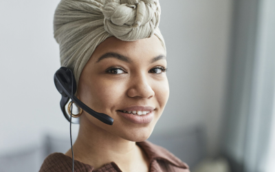 The Top Benefits of Outsourcing to a Phone Answering Service